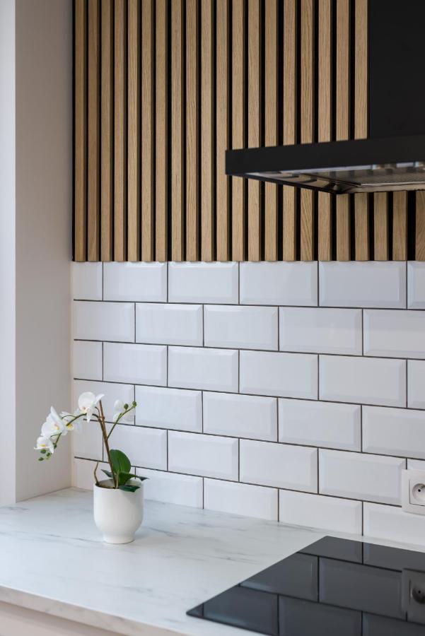 Modern Studio Apartments Poznan City Center By Noclegi Renters Exterior foto