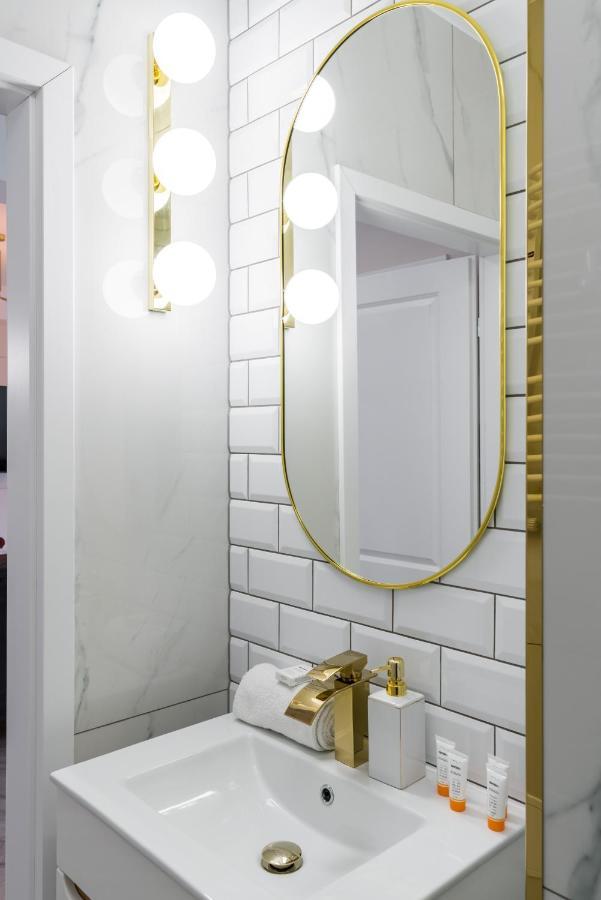 Modern Studio Apartments Poznan City Center By Noclegi Renters Exterior foto