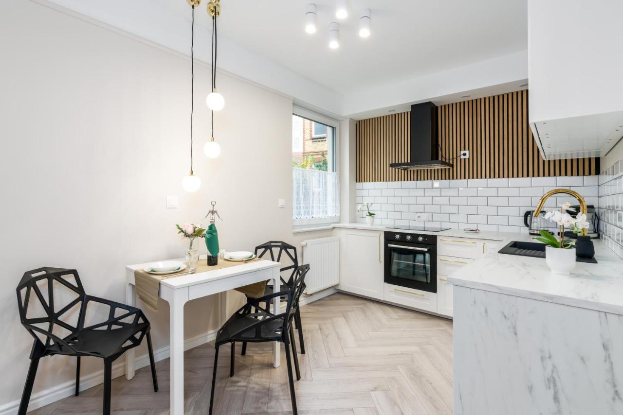 Modern Studio Apartments Poznan City Center By Noclegi Renters Exterior foto